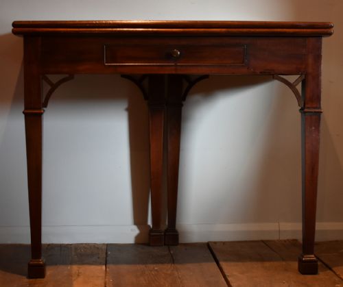 GEORGIAN MAHOGANY TEA TABLE - ADDITIONAL PHOTO 4