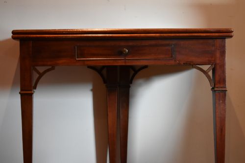 GEORGIAN MAHOGANY TEA TABLE - ADDITIONAL PHOTO 5