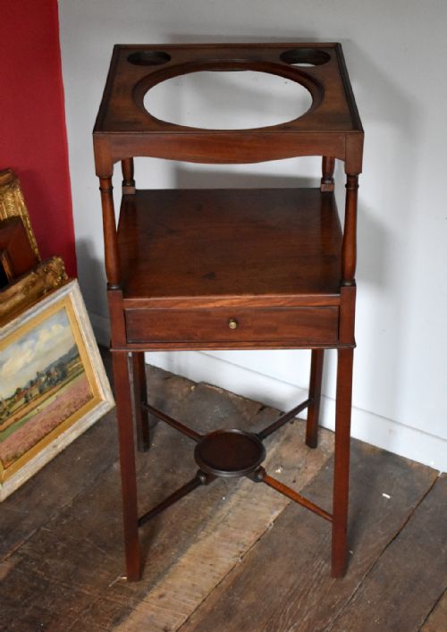 GEORGIAN MAHOGANY WASH STAND - ADDITIONAL PHOTO 2