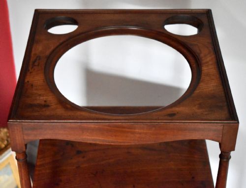 GEORGIAN MAHOGANY WASH STAND - ADDITIONAL PHOTO 3