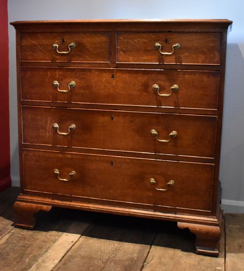georgian oak chest of drawers - CATEGORY: ANTIQUE CHEST OF DRAWERS - DATED GEORGIAN