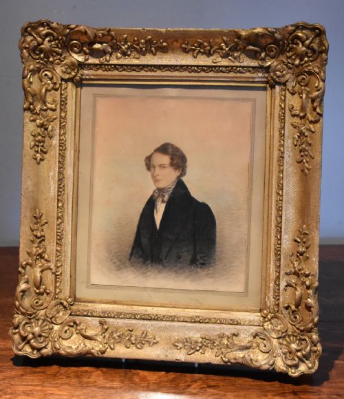 FINE EARLY VICTORIAN WATERCOLOUR PORTRAIT OF A GENTLEMAN - ADDITIONAL PHOTO 5