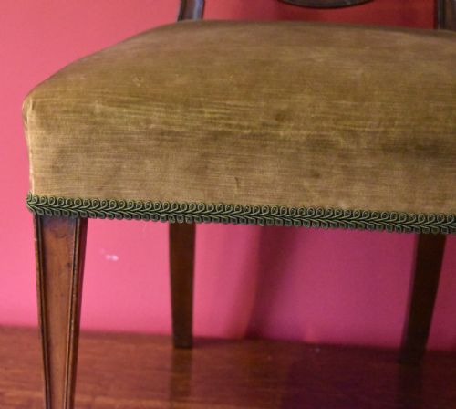 GEORGIAN MAHOGANY CHILD'S CHAIR - ADDITIONAL PHOTO 2