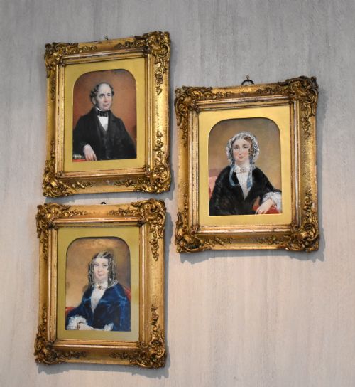 a fine set of three family miniatures - CATEGORY: ANTIQUE ART - DATED 1860
