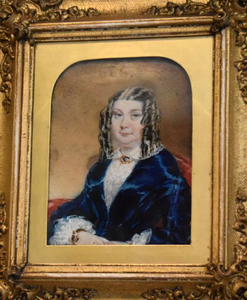 A FINE SET OF THREE FAMILY MINIATURES - ADDITIONAL PHOTO 7