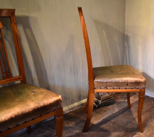 RARE PAIR OF AFRICAN GOLDEN WALNUT CHAIRS - ADDITIONAL PHOTO 9