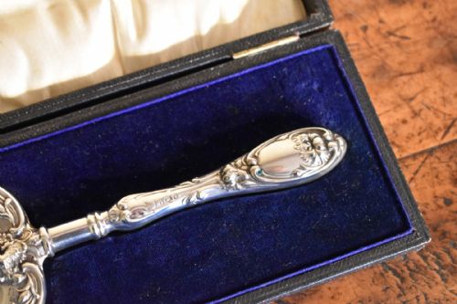 EDWARDIAN SILVER BREAD FORK IN CASE - ADDITIONAL PHOTO 5
