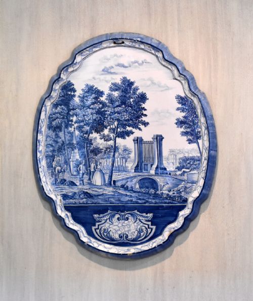 large and fine delft wall plaque - CATEGORY: ANTIQUE CERAMICS - DATED 19TH CENTURY