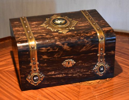 superb victorian coromandel games compendium - CATEGORY: ANTIQUE BOXES - DATED 1870
