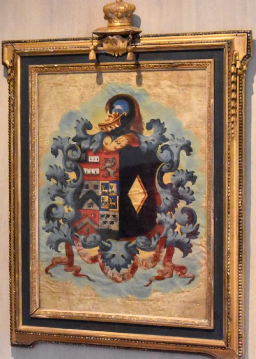 EIGHTEENTH CENTURY ARMORIAL PAINTING - ADDITIONAL PHOTO 1