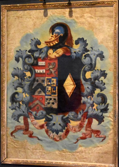 EIGHTEENTH CENTURY ARMORIAL PAINTING - ADDITIONAL PHOTO 3