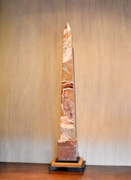large marble obelisk - CATEGORY: ANTIQUE MISCELLANEOUS - DATED 1900