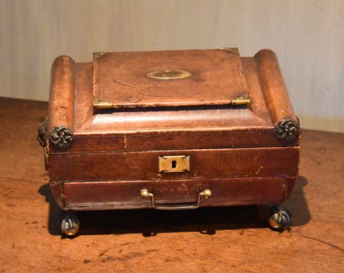 fine regency leather work box - CATEGORY: ANTIQUE BOXES - DATED REGENCY