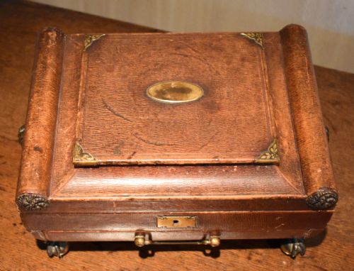 FINE REGENCY LEATHER WORK BOX - ADDITIONAL PHOTO 5