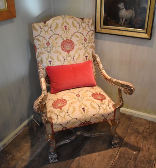 superb painted and gilded armchair - CATEGORY: ANTIQUE CHAIRS - DATED 19TH CENTURY