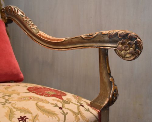 SUPERB PAINTED AND GILDED ARMCHAIR - ADDITIONAL PHOTO 4
