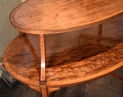 FINE FIDDLEBACK MAHOGANY ETAGERE TABLE - ADDITIONAL PHOTO 6