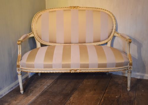 fine small painted and gilded sofa - CATEGORY: ANTIQUE SOFAS - DATED 1900