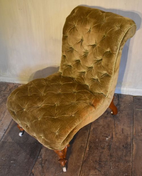 VICTORIAN WALNUT UPHOLSTERED CHAIR - ADDITIONAL PHOTO 2