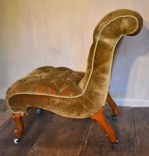 VICTORIAN WALNUT UPHOLSTERED CHAIR - ADDITIONAL PHOTO 4