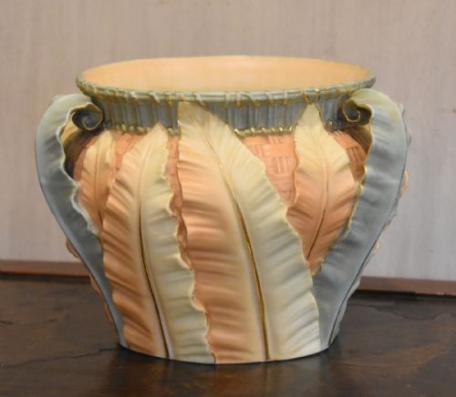 royal worcester blush ivory jardinaire - CATEGORY: ANTIQUE CERAMICS - DATED 1900
