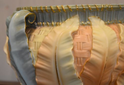 ROYAL WORCESTER BLUSH IVORY JARDINAIRE - ADDITIONAL PHOTO 3