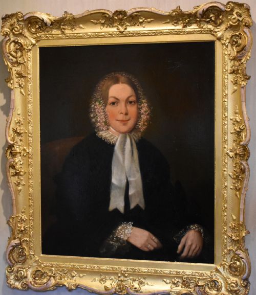 LARGE PAIR OF VICTORIAN OIL PORTRAITS - ADDITIONAL PHOTO 3