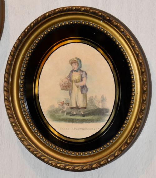 SET OF FOUR VICTORIAN OVAL PRINTS - ADDITIONAL PHOTO 2