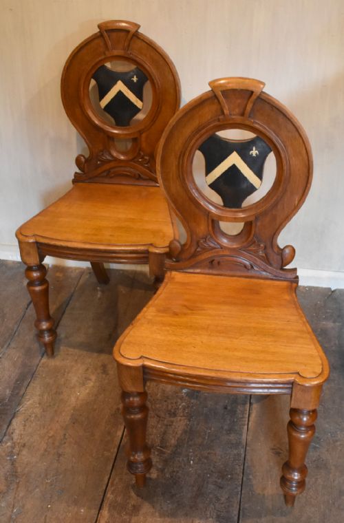 PAIR OF VICTORIAN OAK HALL CHAIRS WITH PAINTED HERALDIC PANELS - ADDITIONAL PHOTO 1