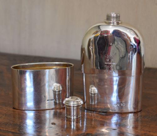 FINE EARLY VICTORIAN SOLID SILVER HIP FLASK - ADDITIONAL PHOTO 5