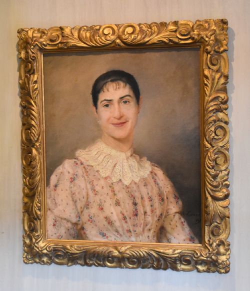 oil portrait of a smiling lady by alarroux - CATEGORY: ANTIQUE ART - DATED 1890