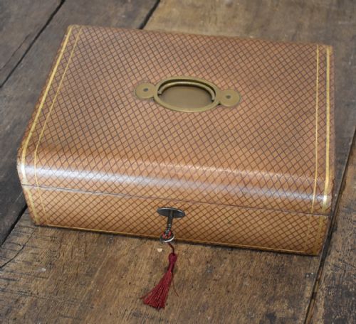 FINE VICTORIAN LEATHER WRITING SLOPE - ADDITIONAL PHOTO 1