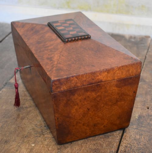 SUPERB REGENCY BURR YEW TEA CADDY - ADDITIONAL PHOTO 3
