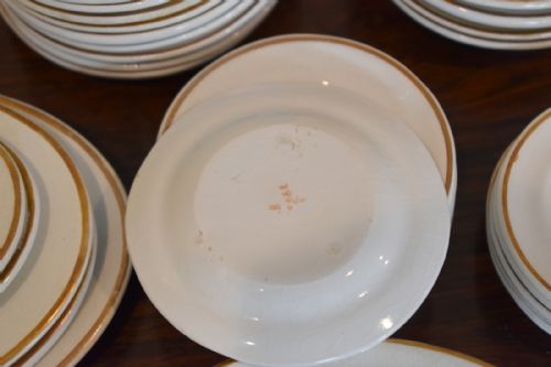 EXTENSIVE VICTORIAN CHILDS TOY DINNER SERVICE - ADDITIONAL PHOTO 7