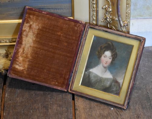 fine victorian cased miniature oil portrait of a lady - CATEGORY: ANTIQUE ART - DATED 1870