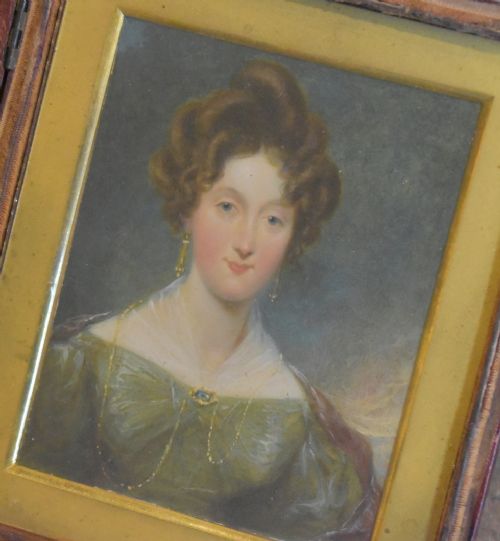 FINE VICTORIAN CASED MINIATURE OIL PORTRAIT OF A LADY - ADDITIONAL PHOTO 2