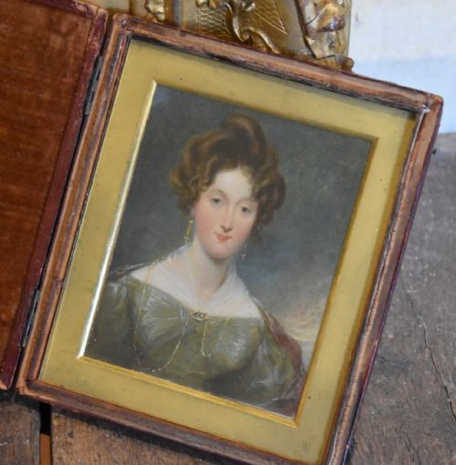 FINE VICTORIAN CASED MINIATURE OIL PORTRAIT OF A LADY - ADDITIONAL PHOTO 3