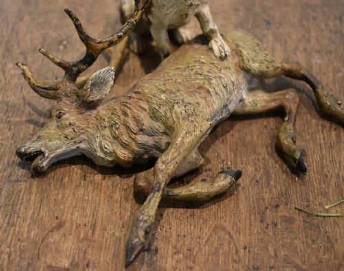 LARGE COLD PAINTED BRONZE GROUP OF A HOUND WITH STAG - ADDITIONAL PHOTO 3
