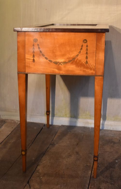 LATE GEORGIAN SATINWOOD BIJOUTERIE TABLE - ADDITIONAL PHOTO 9
