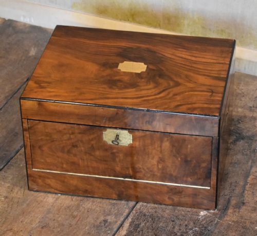 large victorian figured walnut jewellery and writing box - CATEGORY: ANTIQUE BOXES - DATED 1880