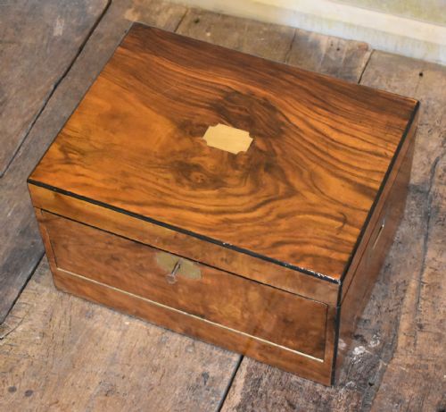 LARGE VICTORIAN FIGURED WALNUT JEWELLERY AND WRITING BOX - ADDITIONAL PHOTO 3