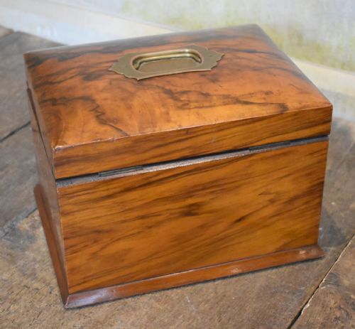 FINE QUALITY FIGURED WALNUT VICTORIAN JEWELLERY BOX - ADDITIONAL PHOTO 3