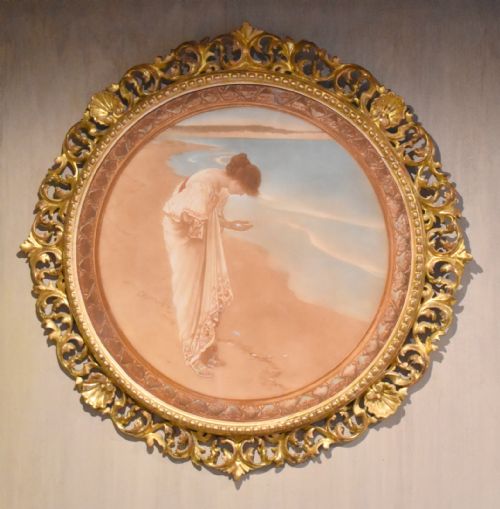 fine circular print with carved giltwood frame - CATEGORY: ANTIQUE ART - DATED 1900