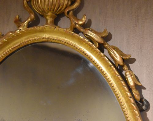 FINE OVAL CARVED GILTWOOD MIRROR - ADDITIONAL PHOTO 3