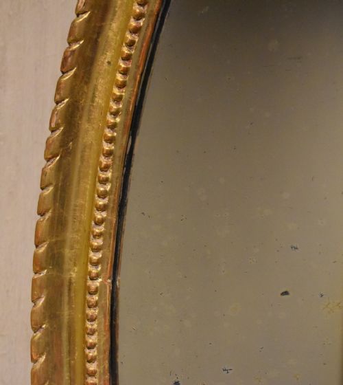 FINE OVAL CARVED GILTWOOD MIRROR - ADDITIONAL PHOTO 6