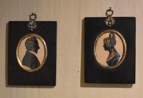 a fine pair of late regency silhouettes - CATEGORY: ANTIQUE ART - DATED REGENCY