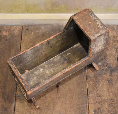 VICTORIAN PAINTED PINE TOY CRADLE - ADDITIONAL PHOTO 1