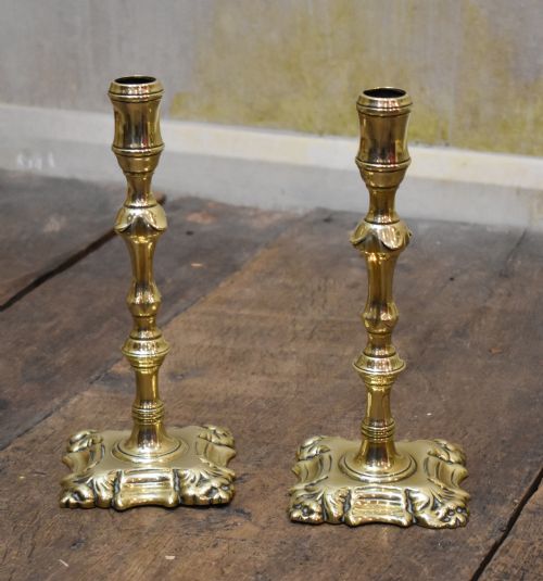pair of georgian brass candlesticks - CATEGORY: ANTIQUE LIGHTING - DATED GEORGIAN