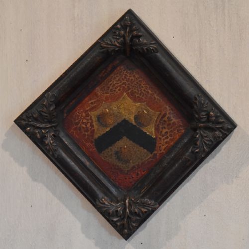small heraldic oil painting in carved oak frame - CATEGORY: ANTIQUE MISCELLANEOUS - DATED 1850
