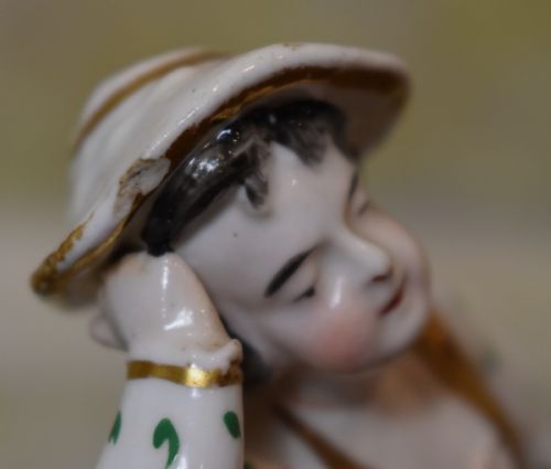 A PAIR OF STAFFORDSHIRE FIGURES BY LLOYD OF SHELTON - ADDITIONAL PHOTO 4